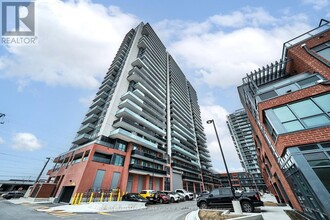 Building Photo - 2545 Simcoe St N
