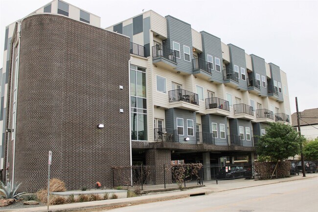 Foto del edificio - 1011 Studemont St