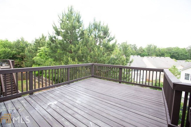 Building Photo - 1439 Scenic View Trace