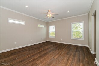 Building Photo - 1844 Welk St