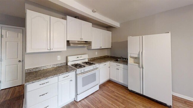Foto del edificio - 11314 Courtshire Dr