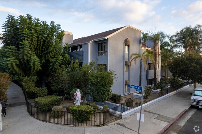 7640 Oso St - Kepwick South Apartments