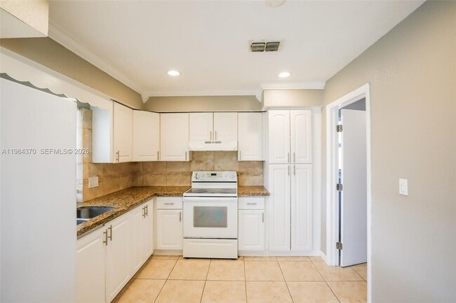 Photo - 4314 Taft St House