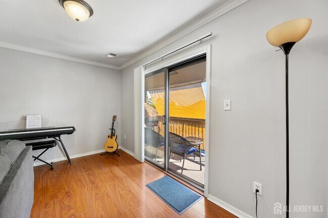 Building Photo - 131 Beverly Hl Ter