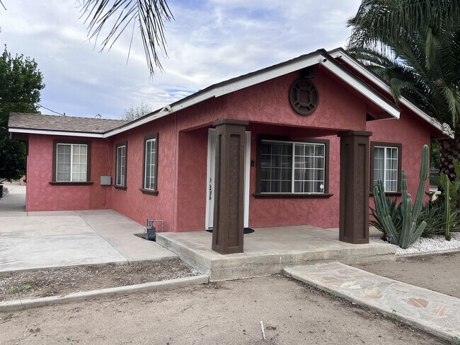 Foto del edificio - 33258 Wildomar Rd
