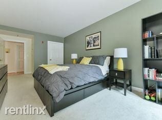 Building Photo - 1 br, 1 bath - 300 Allston St Apt 210