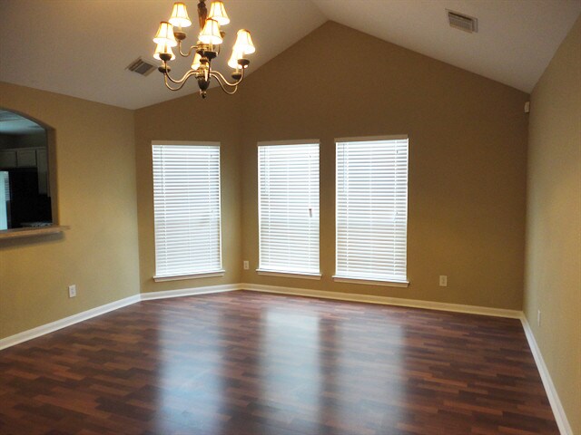 Building Photo - 13811 Chevy Oak