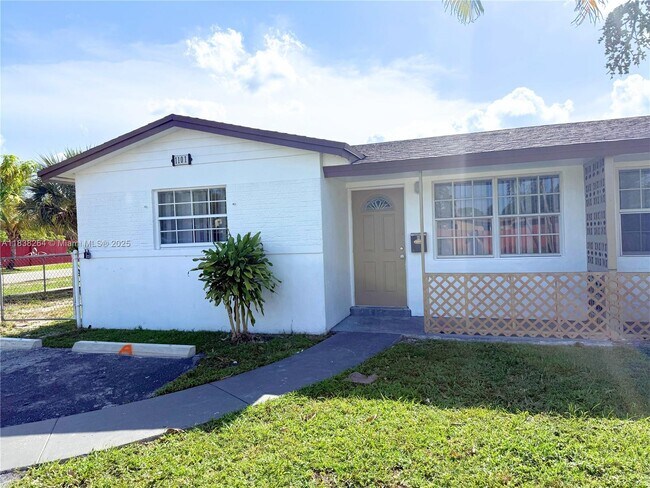 Foto del edificio - 1101 NW 55th Ave
