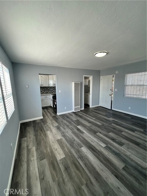 Foto del edificio - 6517 Avalon Blvd