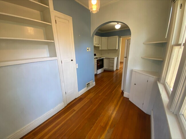 Dining Area - 247 N 400 E