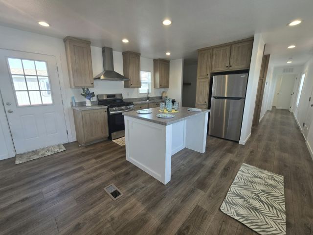 Foto del edificio - 3401 N Walnut Rd