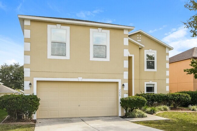 Building Photo - 2220 Aitkin Loop