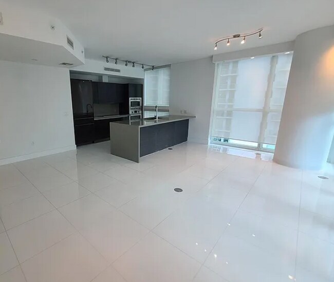 Foto del edificio - 1080 Brickell Ave