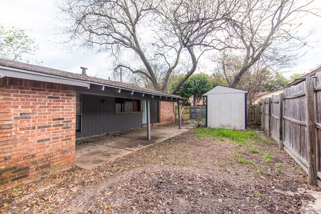 Building Photo - 1425 Glacier Drive, Plano