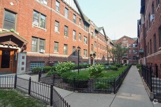 Building Photo - 3310 W Schubert Ave