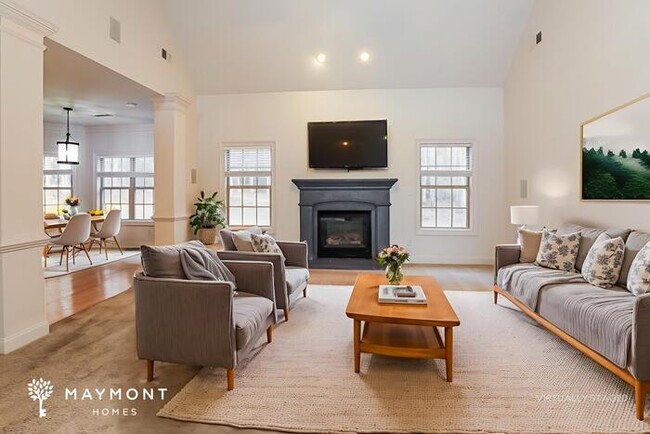 Foto del edificio - 341 Young James Cir