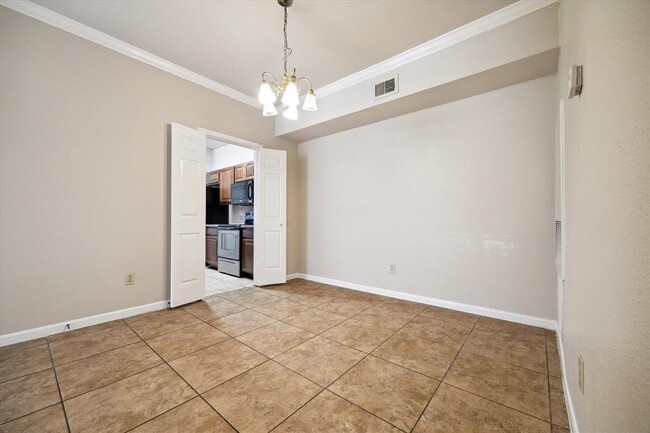 Foto del edificio - 2255 Braeswood Park Dr