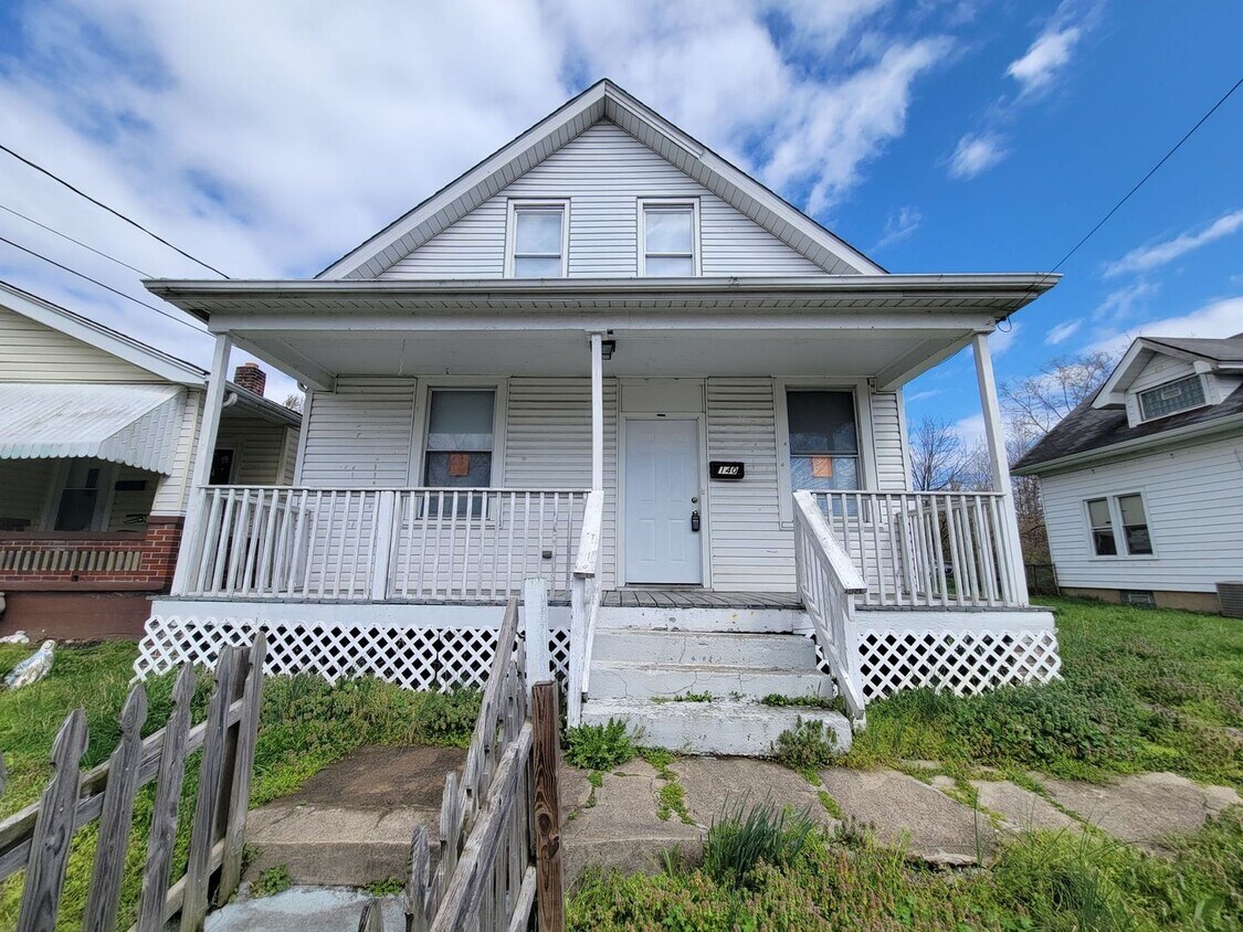 Foto principal - 140 Webster 3BR/1BA (Hamilton)