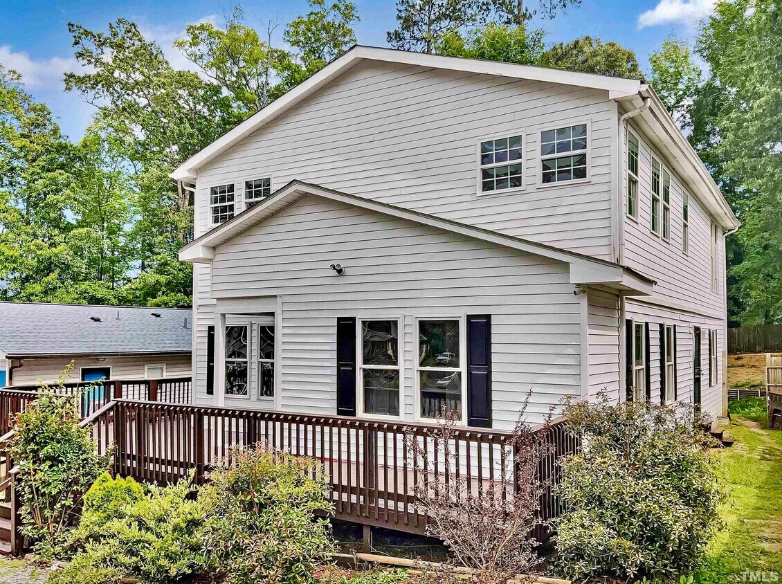 1112 E Ellerbee St, Durham, NC 27704 House Rental in Durham, NC