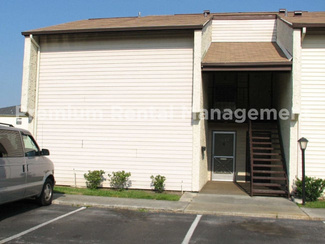 Photo - 4028 Billingsgate Rd Unit 1902 Apartment