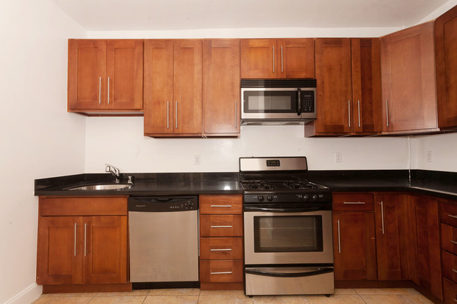 Foto del edificio - 1301 Leavenworth St