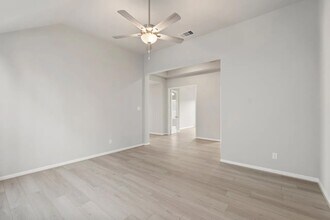 Building Photo - 21934 Frosted Elfin Dr