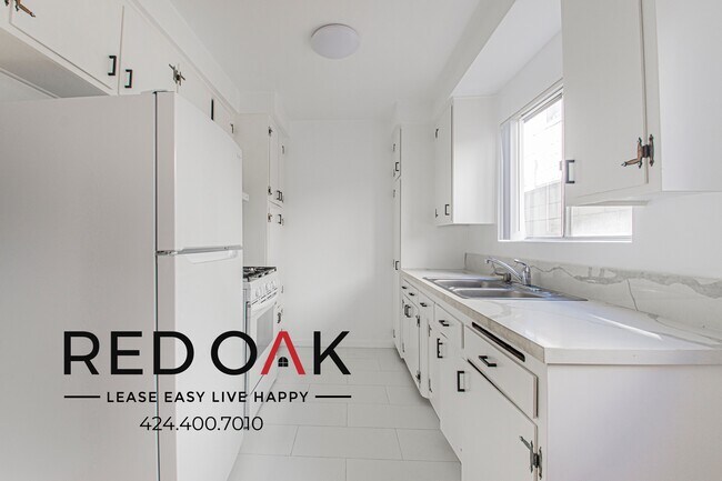 Foto del edificio - 6635 Etiwanda Ave