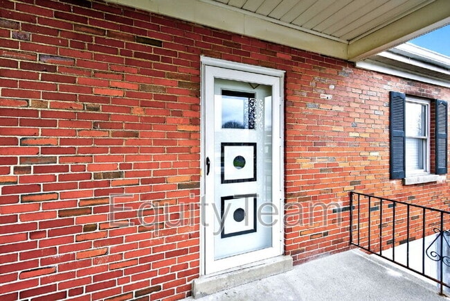 Foto del edificio - 405 Home Ave