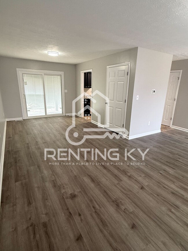 Foto del edificio - 117-119 Lakeview Drive