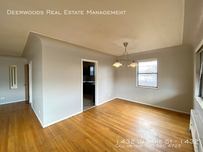 Foto del edificio - 1432 Jasmine St