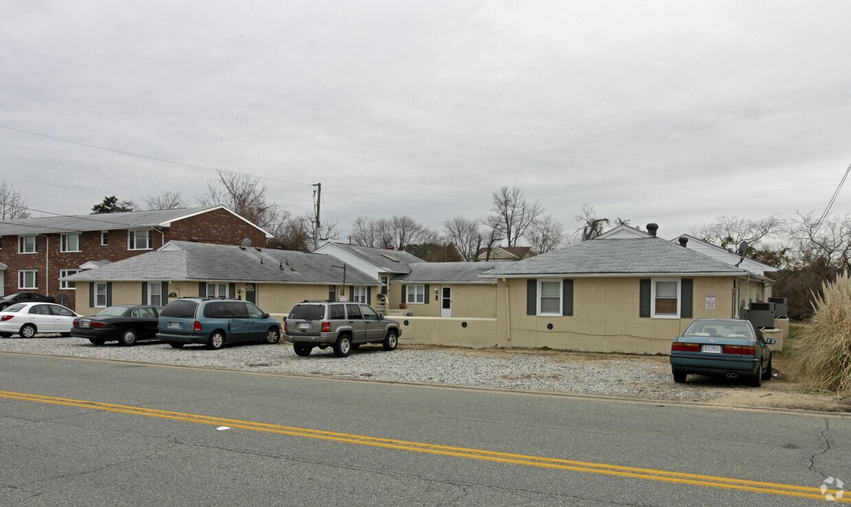 Foto principal - 419 N First St