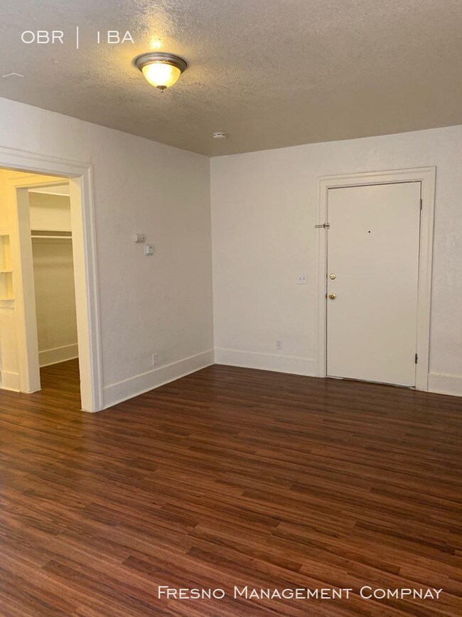Building Photo - 208 N Glenn Ave