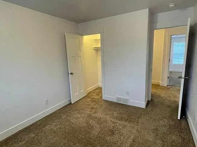 Building Photo - Spacious 4-Bedroom Home with Finished Basement in Taylorsville