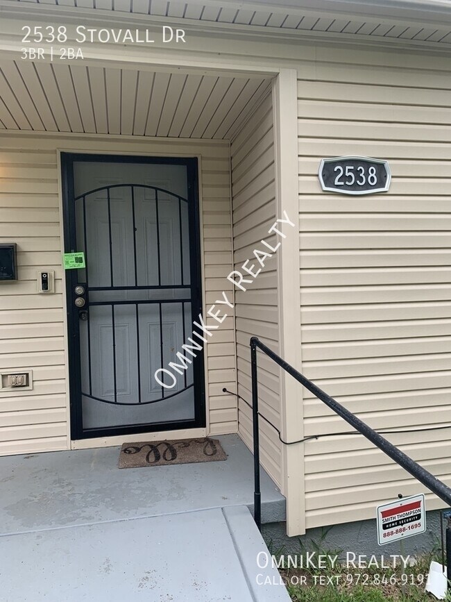Foto del edificio - 2538 Stovall Dr