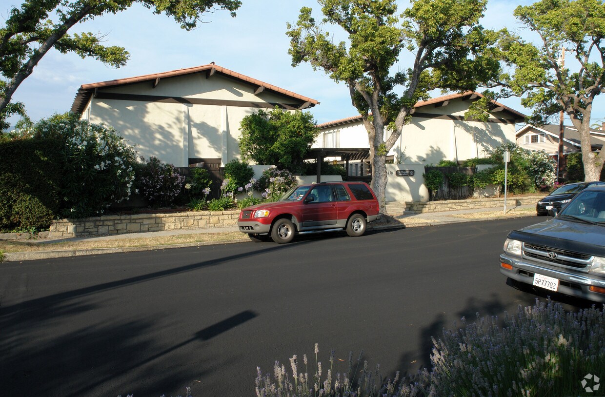 Foto del edificio - La Chapala Apartments