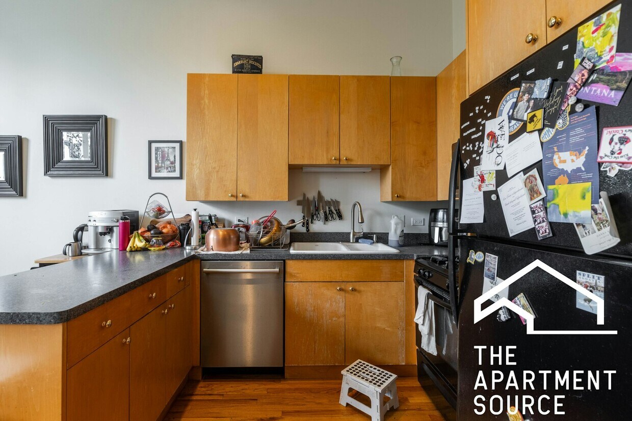 Foto principal - 1446 N Leavitt St