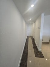 Building Photo - 2903 N Miami Beach Blvd
