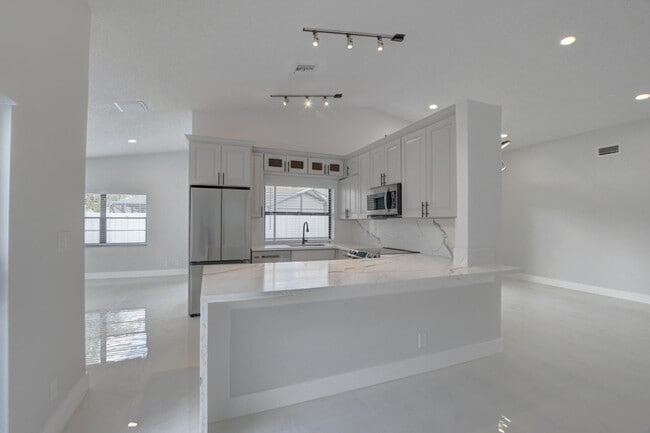 Foto del edificio - 20995 Country Creek Dr