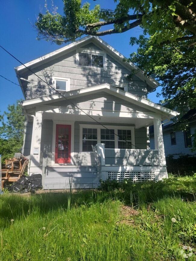Building Photo - 275 Goodview Ave