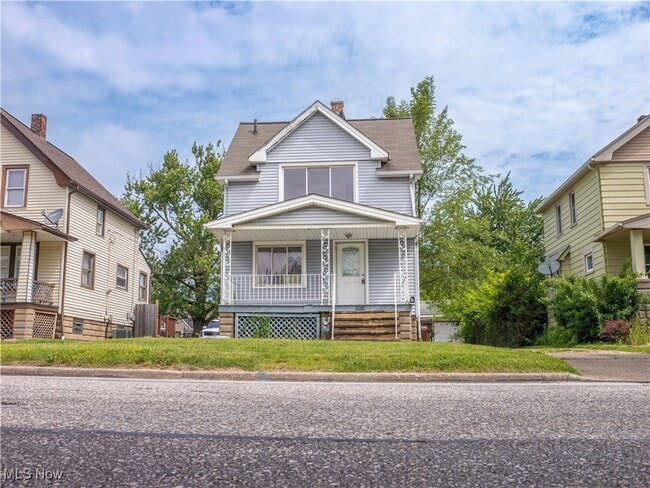 Building Photo - 3814 Russell Ave