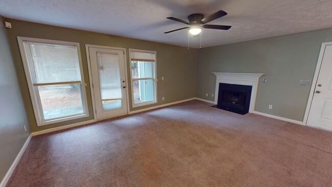 Building Photo - First Floor Condo in Gated Community w/ Po...