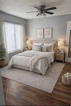 Building Photo - 9809 Walnut St