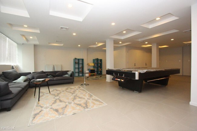 Foto del edificio - 482 Franklin Ave