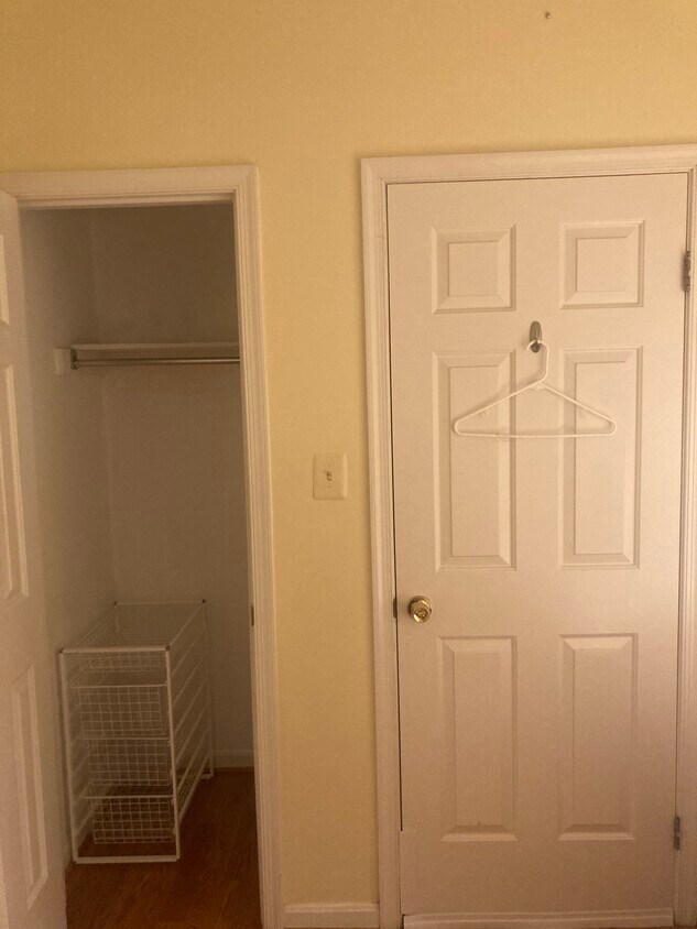 Closet - 13934 Antonia Ford Ct