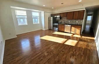 Building Photo - 601 N 39th St