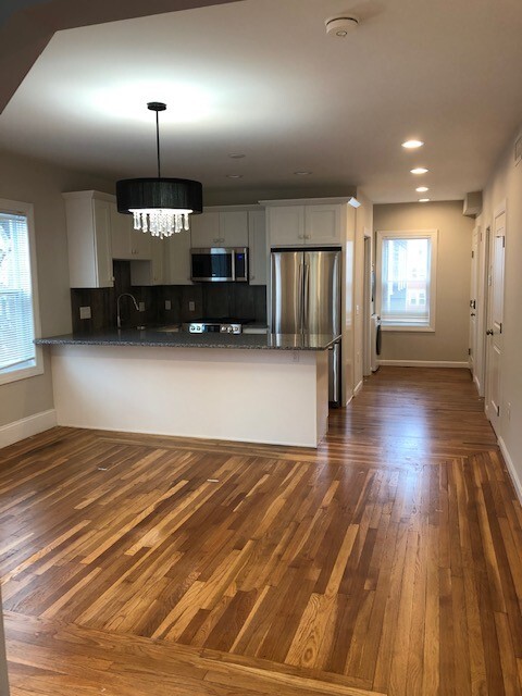 Foto principal - 51 Willow St
