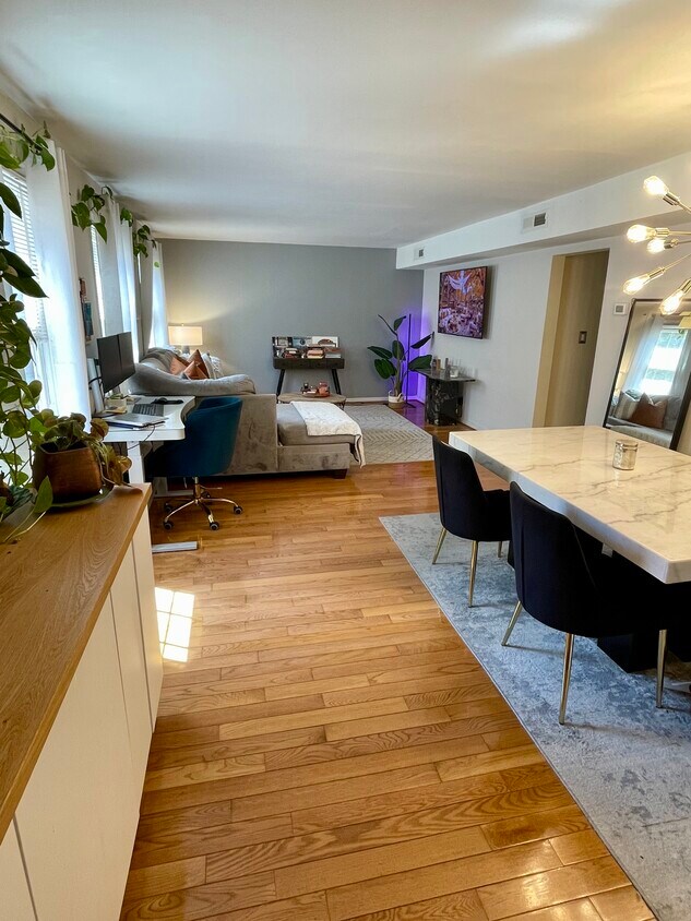 Foto principal - 2216 Washington Ave