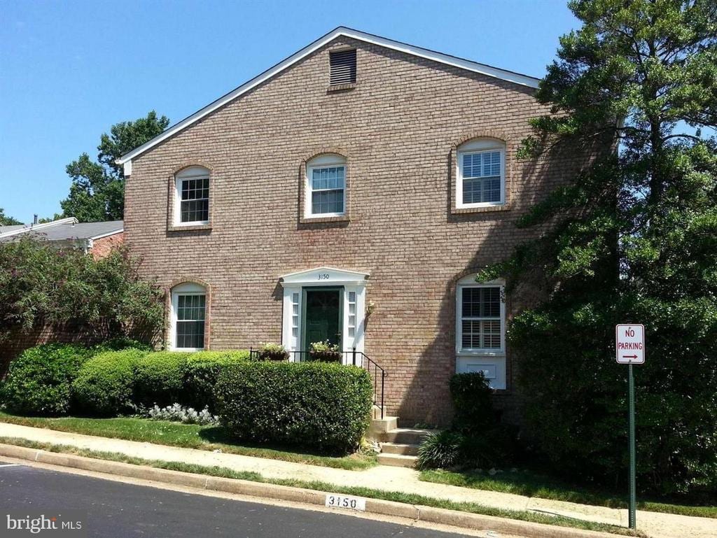 Foto principal - 3150 Hartwick Ln