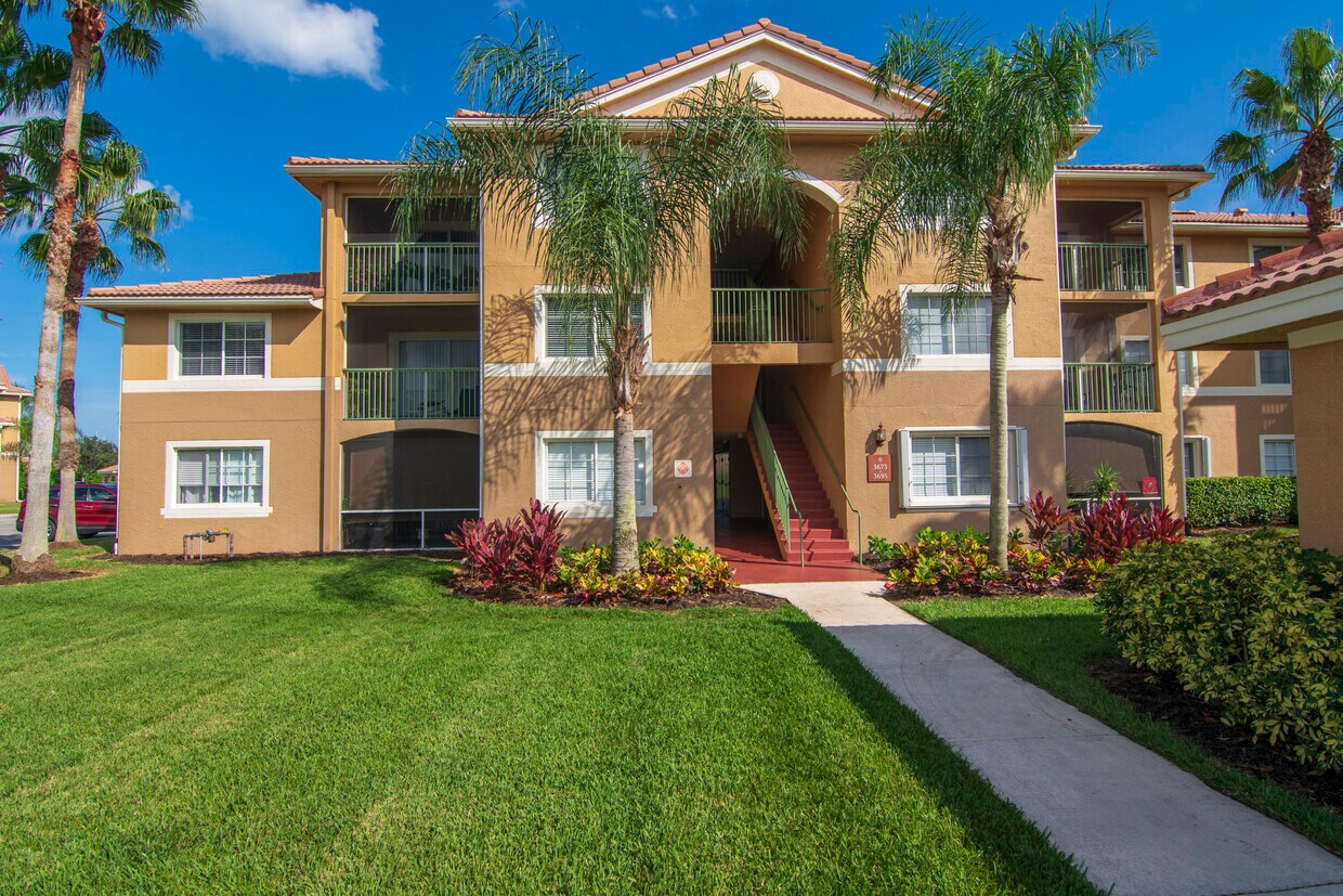 3675 NW Mediterranean Ln, Jensen Beach, FL 34957 Condo for Rent in