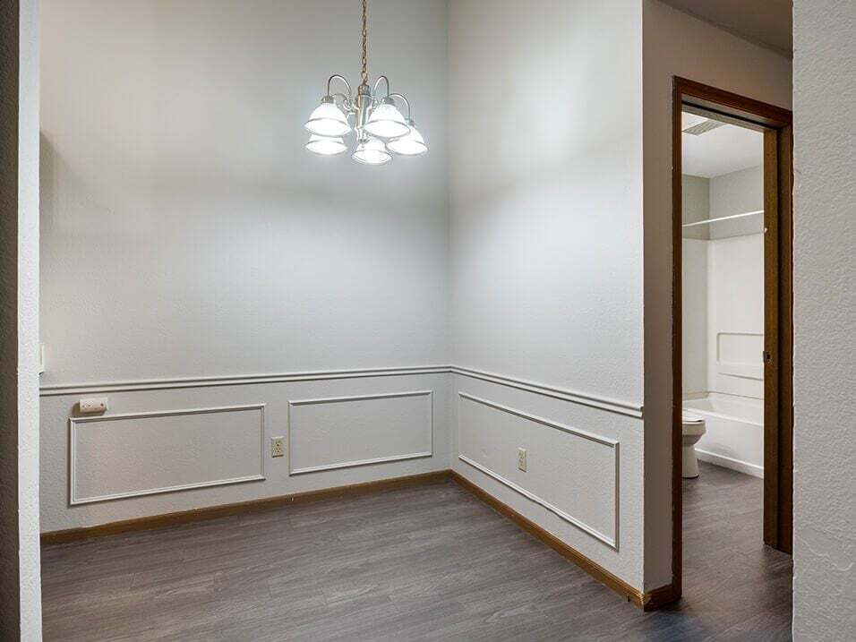 Valley Stream Apartments – photo 4